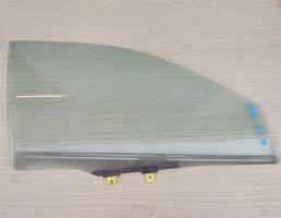 Стекло двери передней правой для MITSUBISHI LANCER (CS) 2003-2008  запчасти бу