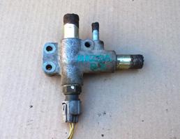 Соединитель для MAZDA DEMIO (DW) 1998-2000  запчасти бу