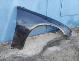 Крыло переднее правое для MAZDA XEDOS 6 1992-1999  запчасти бу