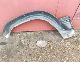 Накладка на крыло (расширитель) правая для MITSUBISHI PAJERO/MONTERO (V1,V2,V3,V4) 1990-1997  запчасти бу