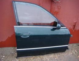 Дверь передняя правая для AUDI A8 (D2) 1994-2003  запчасти бу