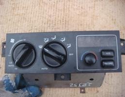 Блок управления отопителем (печкой) для JEEP GRAND CHEROKEE (ZJ) 1993-1998  запчасти бу