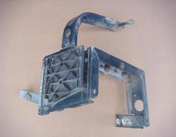 Кронштейн для AUDI A8 (D2) 1994-2003  запчасти бу