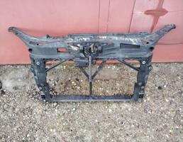 Рамка передняя (телевизор) для MAZDA 3 (BK) 2003-2009  запчасти бу