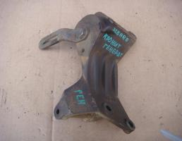 Кронштейн генератора для FORD SIERRA 1987-1993  запчасти бу