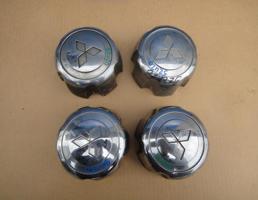 Колпак декоративный для MITSUBISHI PAJERO/MONTERO SPORT (K9) 1998-2008  запчасти бу