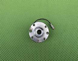 Ступица передняя для OPEL ASTRA H 2004-  запчасти бу