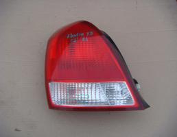 Фонарь задний левый для HYUNDAI ELANTRA (XD) 2000-2005  запчасти бу