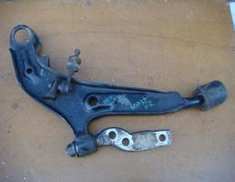 Рычаг передний правый для NISSAN MAXIMA (A32) 1994-2000  запчасти бу