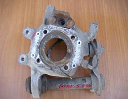 Кулак передний правый для BMW 5 (E39) 1995-2003  запчасти бу