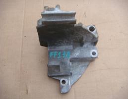 Кронштейн генератора для FORD FOCUS I 1998-2004  запчасти бу