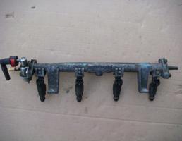 Форсунка топливная для FORD FOCUS I 1998-2004  запчасти бу