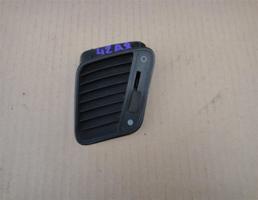 Дефлектор воздушный для AUDI A8 (D2) 1994-2003  запчасти бу