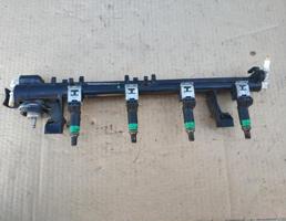 Рампа топливная для FORD FUSION 2002-  запчасти бу