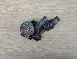 Насос водяной (помпа) для HYUNDAI GALLOPER  запчасти бу