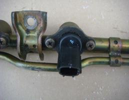 Форсунка топливная для NISSAN ALMERA (N15) 1995-2000  запчасти бу