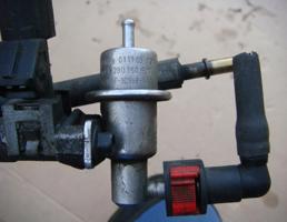 Регулятор давления топлива для FORD FOCUS I 1998-2004  запчасти бу