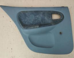 Обшивка двери задней левой для RENAULT MEGAN 1996-1999  запчасти бу