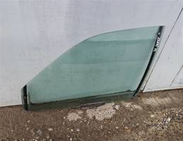 Стекло двери передней левой для AUDI 100 (45) 1991-1994  запчасти бу
