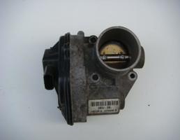 Заслонка дроссельная для FORD C-MAX 2003-2007  запчасти бу