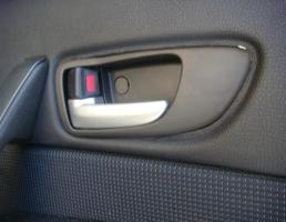 Ручка двери внутренняя передняя левая для MAZDA 6 (GG) 2002-2007  запчасти бу