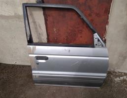 Дверь передняя правая для MITSUBISHI PAJERO/MONTERO (V1,V2,V3,V4) 1990-1997  запчасти бу