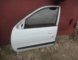 Дверь передняя левая для RENAULT MEGAN 1996-1999  запчасти бу