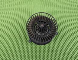 Мотор отопителя (печки) для MERCEDES-BENZ W202 1993-2000  запчасти бу