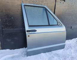 Дверь передняя правая для JEEP CHEROKEE (XJ) 1990-2001  запчасти бу
