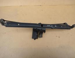 Трапеция стеклоочистителей для AUDI 100 (44) 1983-1991  запчасти бу