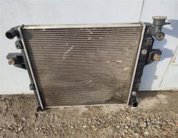 Радиатор охлаждения для JEEP GRAND CHEROKEE (WJ) 1999-2004  запчасти бу