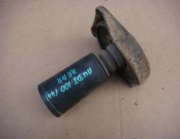 Опора заднего амортизатора для AUDI 100 (44) 1983-1991  запчасти бу