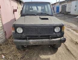 Фара левая для MITSUBISHI PAJERO 1982-1990  запчасти бу