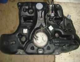 Бак топливный (бензобак) для TOYOTA COROLLA (E150) 2006-2013  запчасти бу