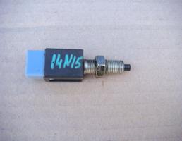 Датчик педали тормоза для NISSAN ALMERA (N15) 1995-2000  запчасти бу