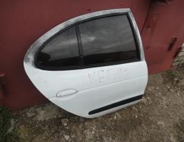 Дверь задняя правая для RENAULT MEGAN 1996-1999  запчасти бу