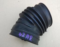 Гофра воздуховода для AUDI A8 (D2) 1994-2003  запчасти бу