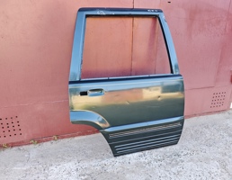 Дверь задняя правая для JEEP GRAND CHEROKEE (ZJ) 1993-1998  запчасти бу