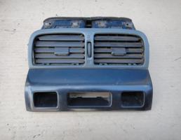 Дефлектор воздушный для NISSAN MAXIMA (A32) 1994-2000  запчасти бу