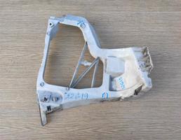 Кронштейн заднего бампера правый для FORD C-MAX 2003-2007  запчасти бу