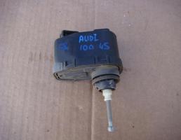 Моторчик (привод) корректора фар для AUDI 100 (45) 1991-1994  запчасти бу