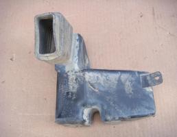 Резонатор воздушного фильтра для AUDI A8 (D2) 1994-2003  запчасти бу