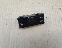 Часы для MITSUBISHI LANCER (CS) 2003-2008  запчасти бу