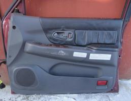 Обшивка двери передней правой для MITSUBISHI PAJERO/MONTERO SPORT (K9) 1998-2008  запчасти бу