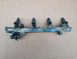 Рампа топливная для MITSUBISHI LANCER (CS) 2003-2008  запчасти бу