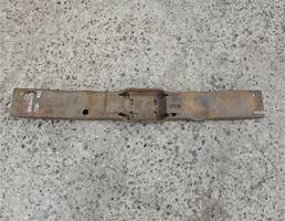 Траверса кпп для JEEP GRAND CHEROKEE (ZJ) 1993-1998  запчасти бу