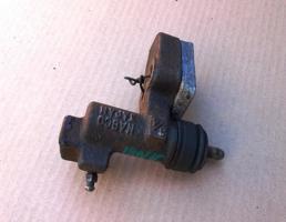 Цилиндр сцепления рабочий для NISSAN ALMERA (N16) 2000-2006  запчасти бу