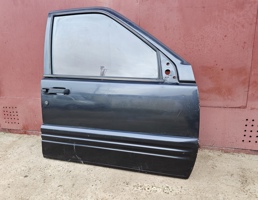 Дверь передняя правая для JEEP GRAND CHEROKEE (ZJ) 1993-1998  запчасти бу