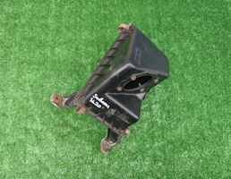 Корпус воздушного фильтра для SUBARU LEGACY (B11) 1994-1998  запчасти бу