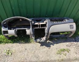 Торпедо (панель приборов) для NISSAN ALMERA (N16) 2000-2006  запчасти бу